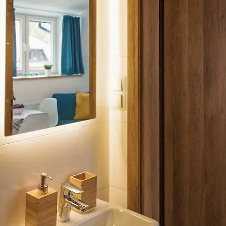 Szaron 250 M Do Kortów Tenisowych I Bulwarów Wiślanych - Dream * Ustroń