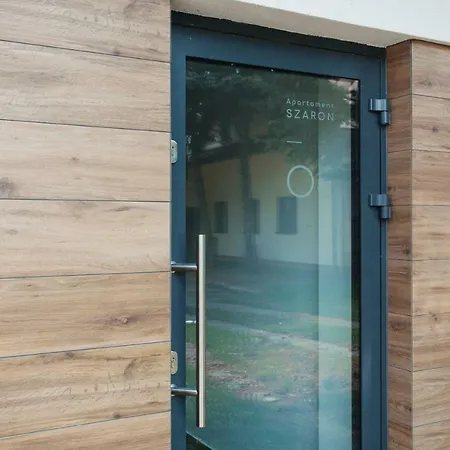 Szaron 250 M Do Kortów Tenisowych I Bulwarów Wiślanych - Dream