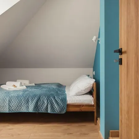 Szaron 250 M Do Kortów Tenisowych I Bulwarów Wiślanych - Dream