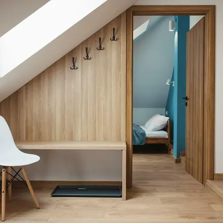 Szaron 250 M Do Kortów Tenisowych I Bulwarów Wiślanych - Dream