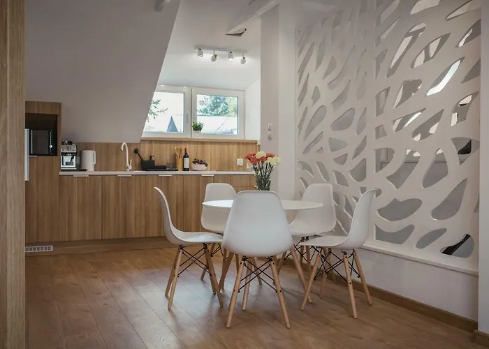 Szaron 250 M Do Kortow Tenisowych I Bulwarow Wislanych - Dream Apartment Ustron