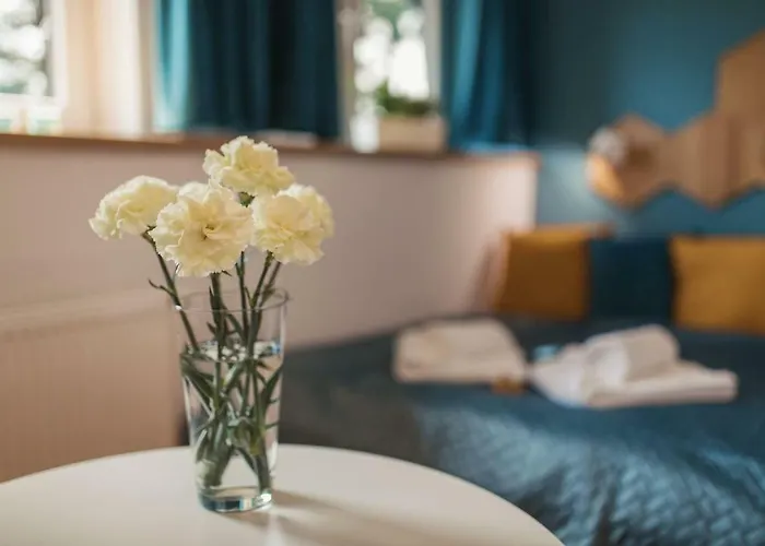 Szaron 250 M Do Kortow Tenisowych I Bulwarow Wislanych - Dream * Ustron