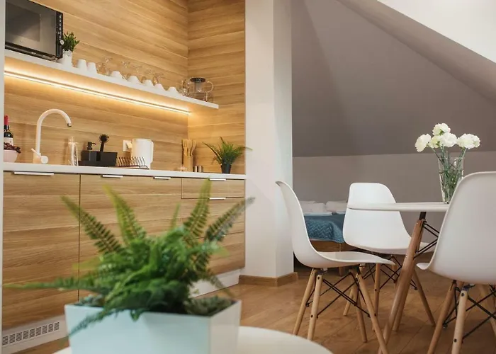 Szaron 250 M Do Kortow Tenisowych I Bulwarow Wislanych - Dream *